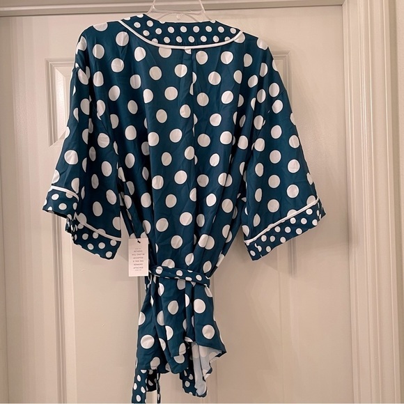 ELOQUII Drivin’ Me Daisy Printed Robe Top Size 22/24 (M08) - Picture 3 of 4